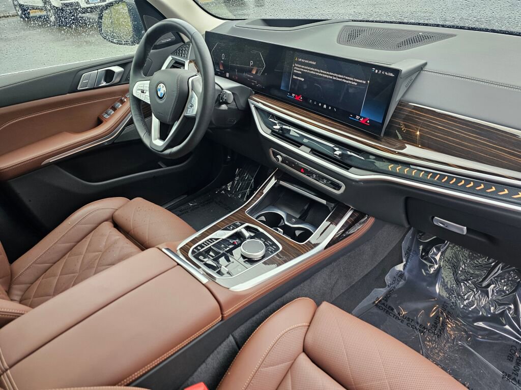 Used 2026 BMW X7 xDrive40i image 31