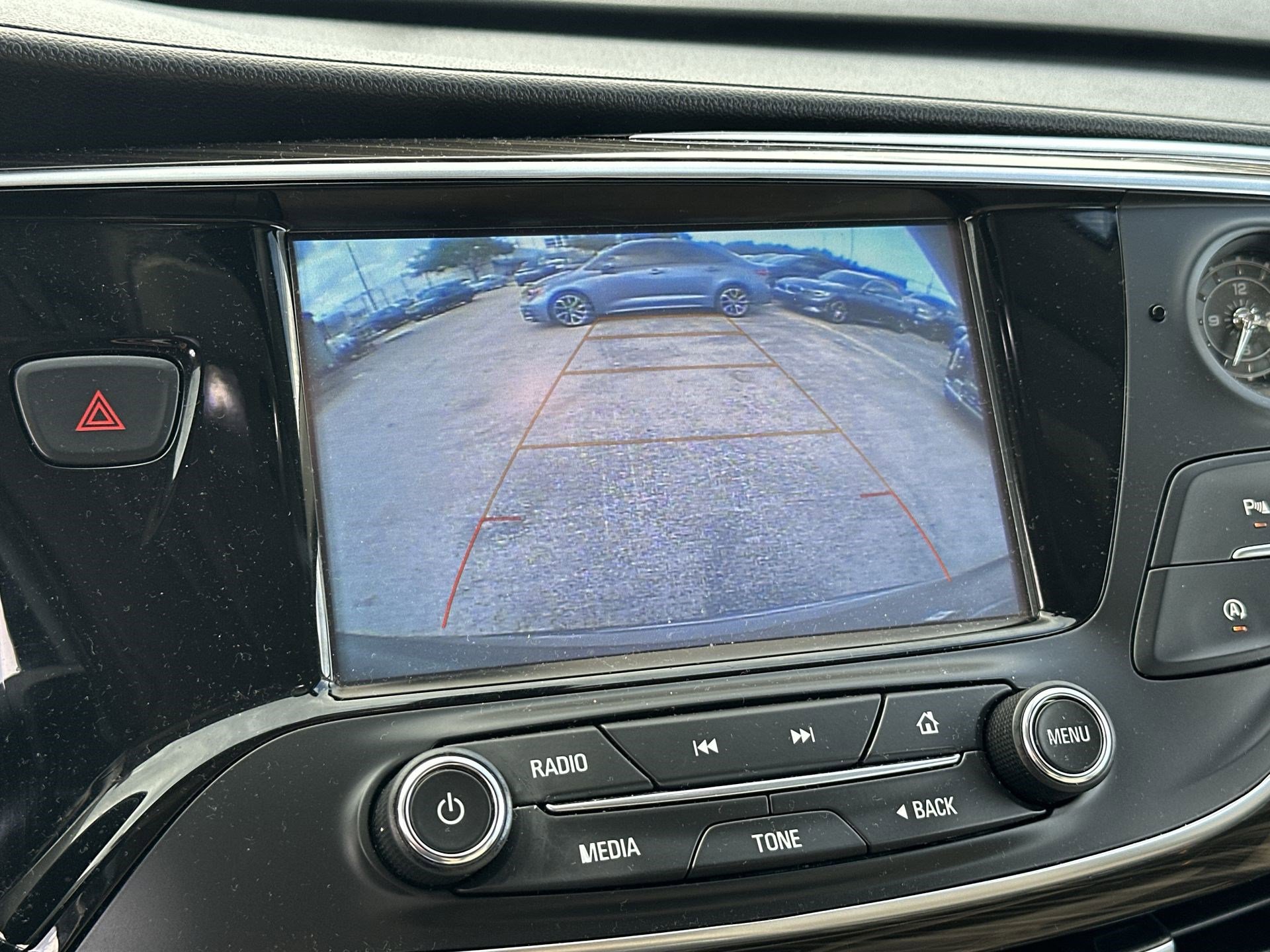 Used 2019 Buick Envision Essence FWD image 20
