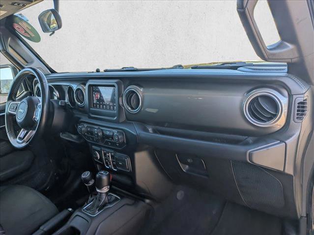 Used 2019 Jeep Wrangler Unlimited Sahara image 21