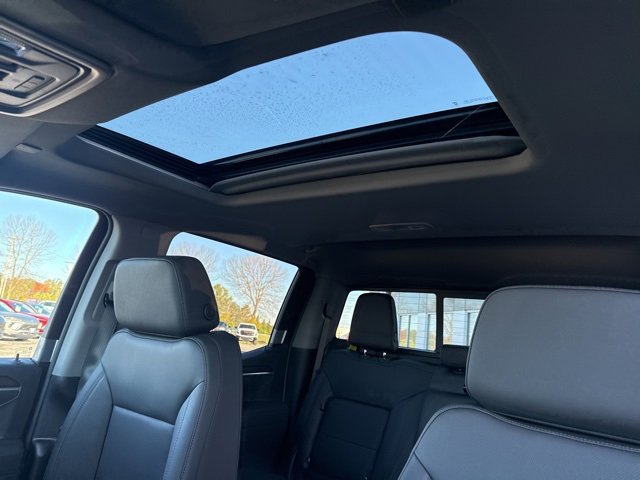 New 2026 GMC Sierra 1500 SLT w/ SLT Premium Plus Package image 31