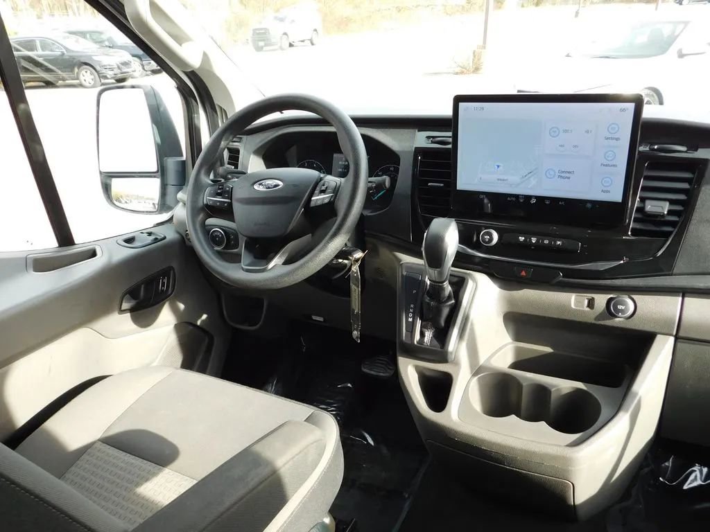 Used 2023 Ford Transit 350 XLT image 13