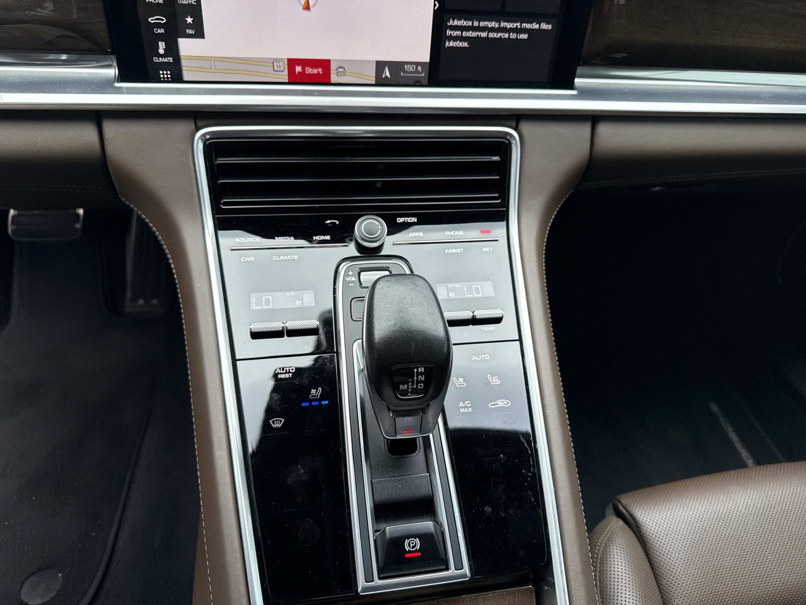 Certified 2018 Porsche Panamera 4S image 30