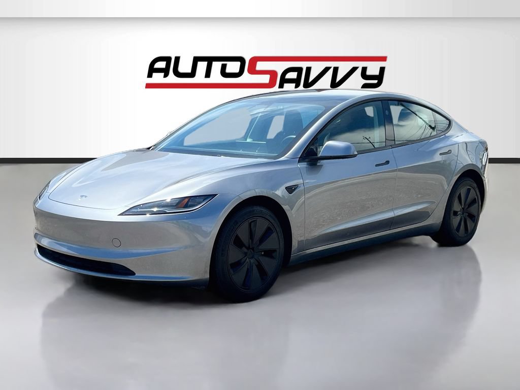 Used 2025 Tesla Model 3 Long Range RWD image 3