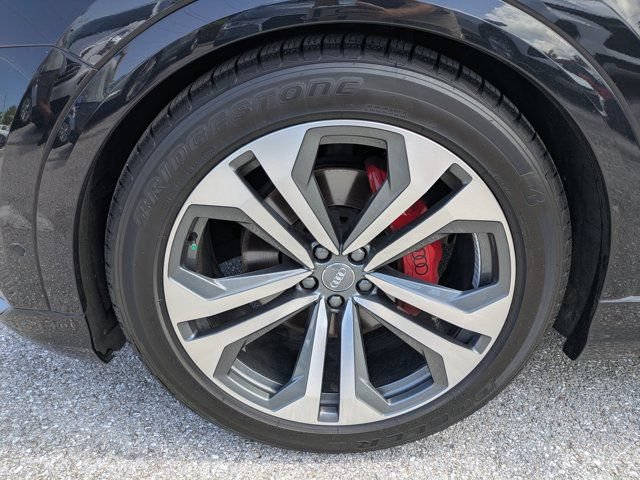 Used 2020 Audi Q8 Prestige w/ Prestige Package AWD/4WD image 12
