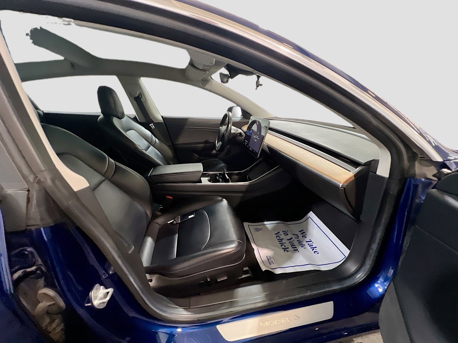 Used 2017 Tesla Model 3 Long Range image 22