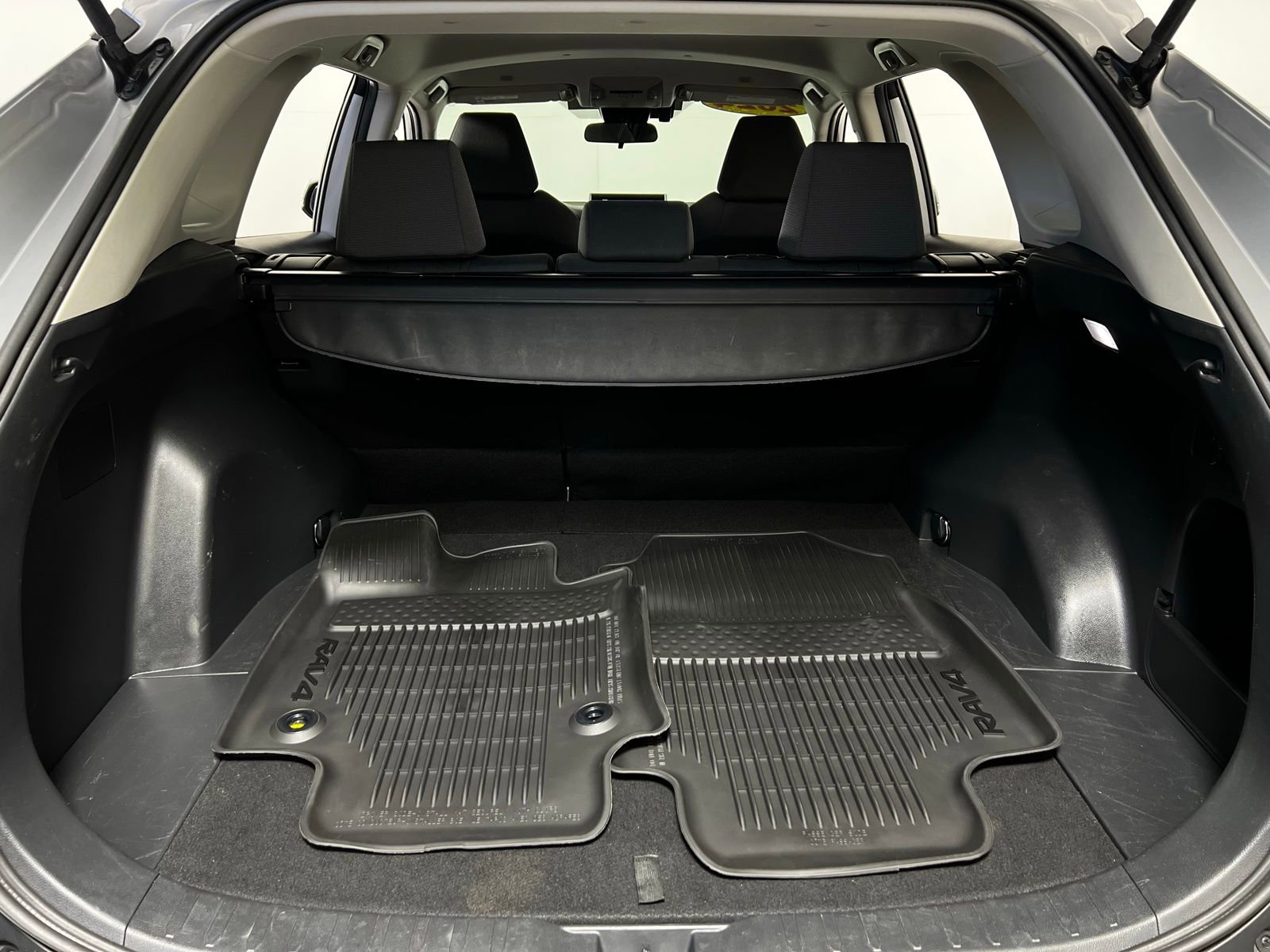 Certified 2024 Toyota RAV4 XLE image 26