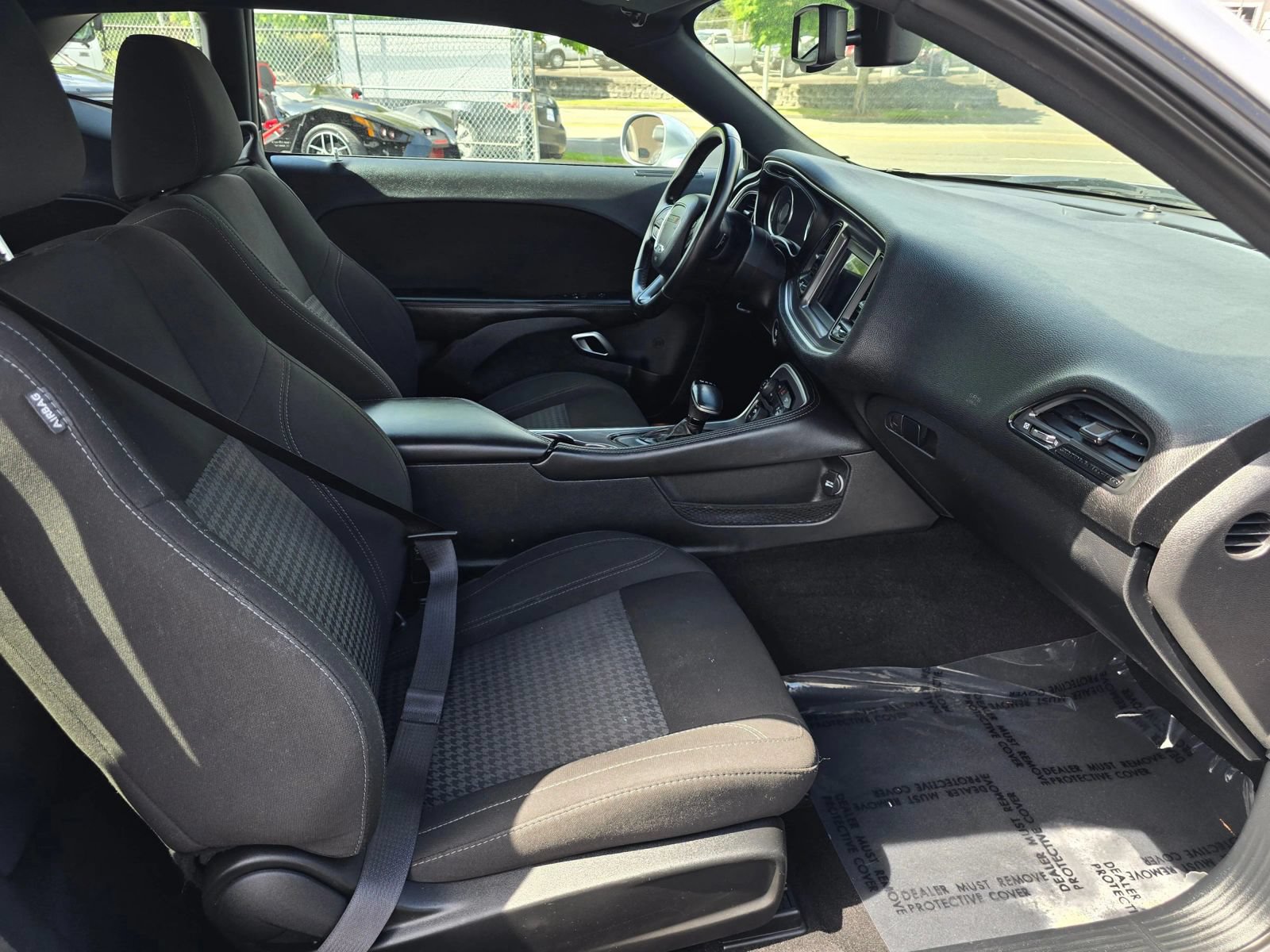 Used 2020 Dodge Challenger SXT RWD image 12
