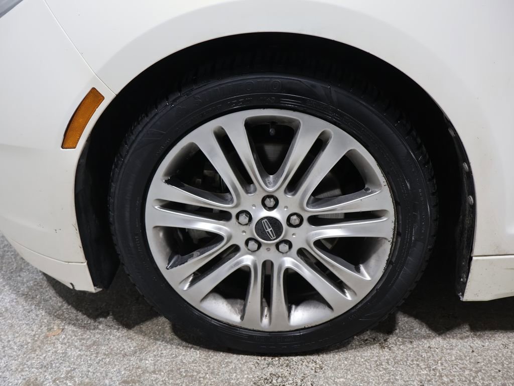 Used 2013 Lincoln MKZ image 9
