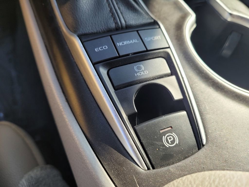 Used 2023 Toyota Camry XLE w/ Protection Package (Q2) (TMS) image 22