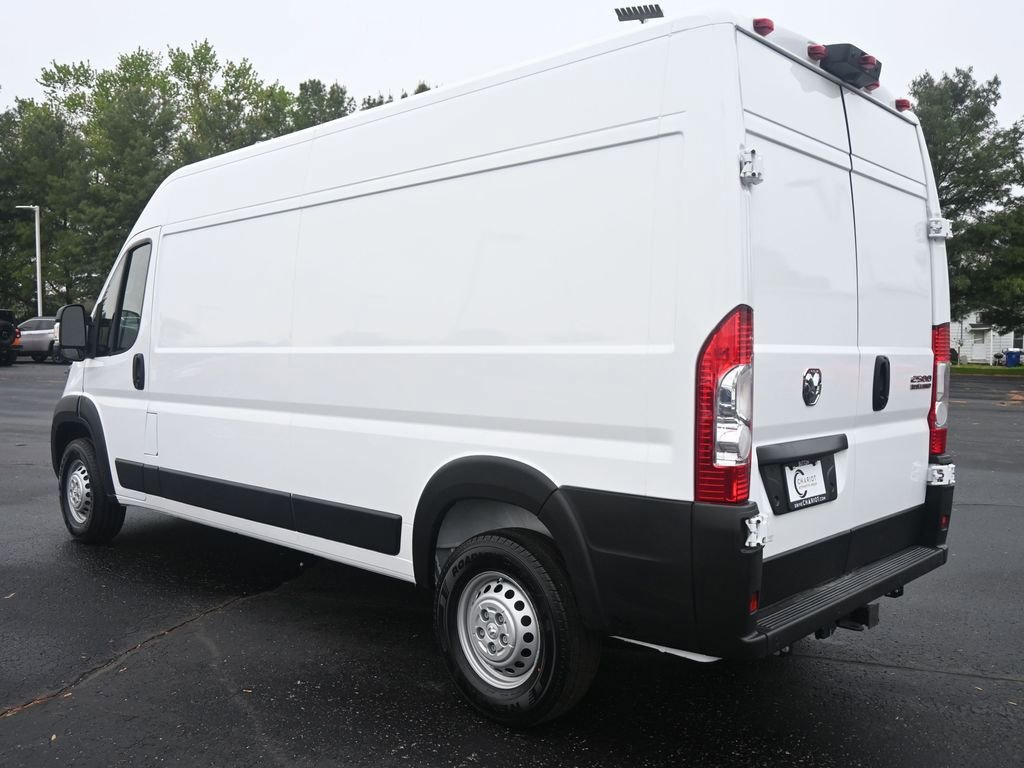New 2025 RAM ProMaster 2500 w/ Convenience Group image 4