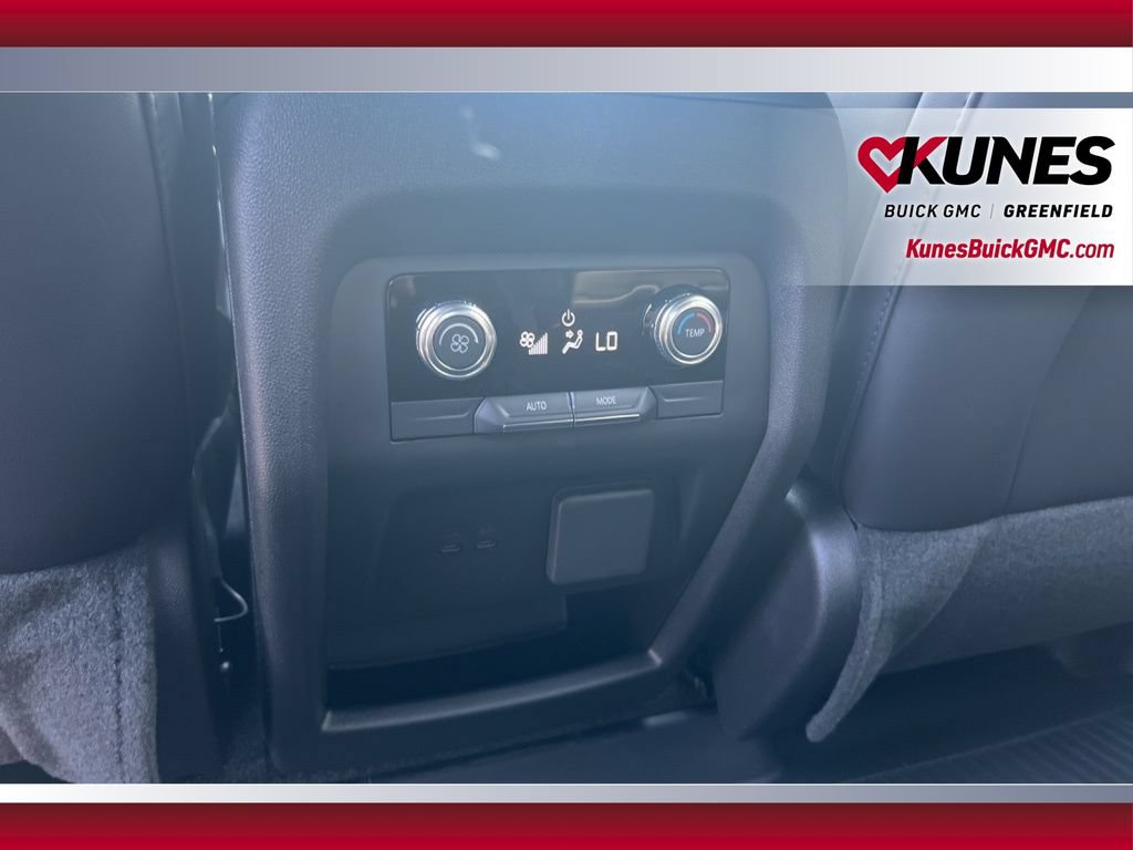 New 2025 GMC Acadia Elevation w/ Elevation Premium Package FWD image 44