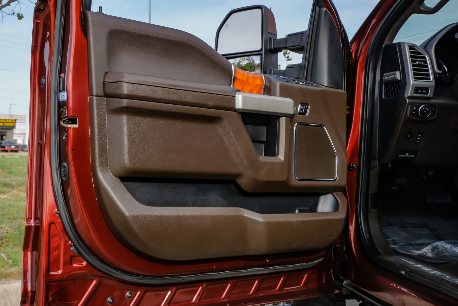 Used 2017 Ford F250 King Ranch w/ King Ranch Ultimate Package image 45