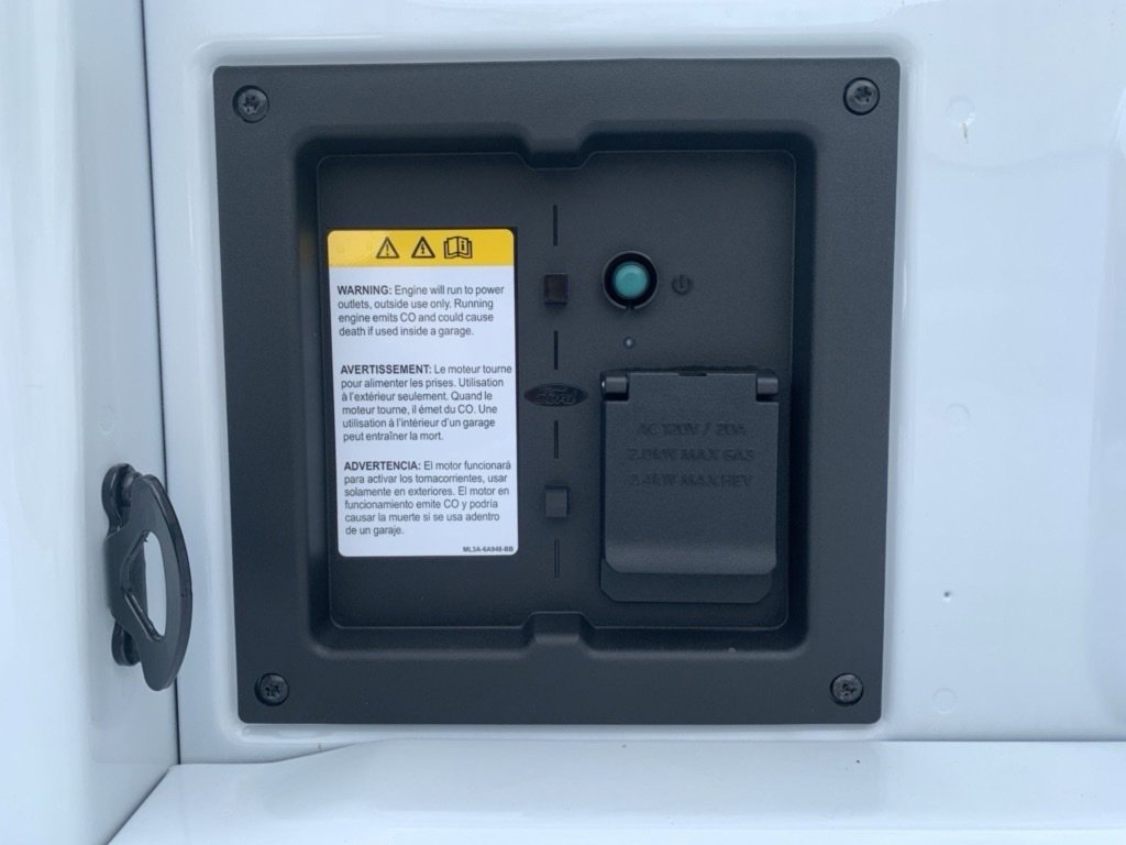 New 2025 Ford F150 XLT w/ Equipment Group 302A MID image 43