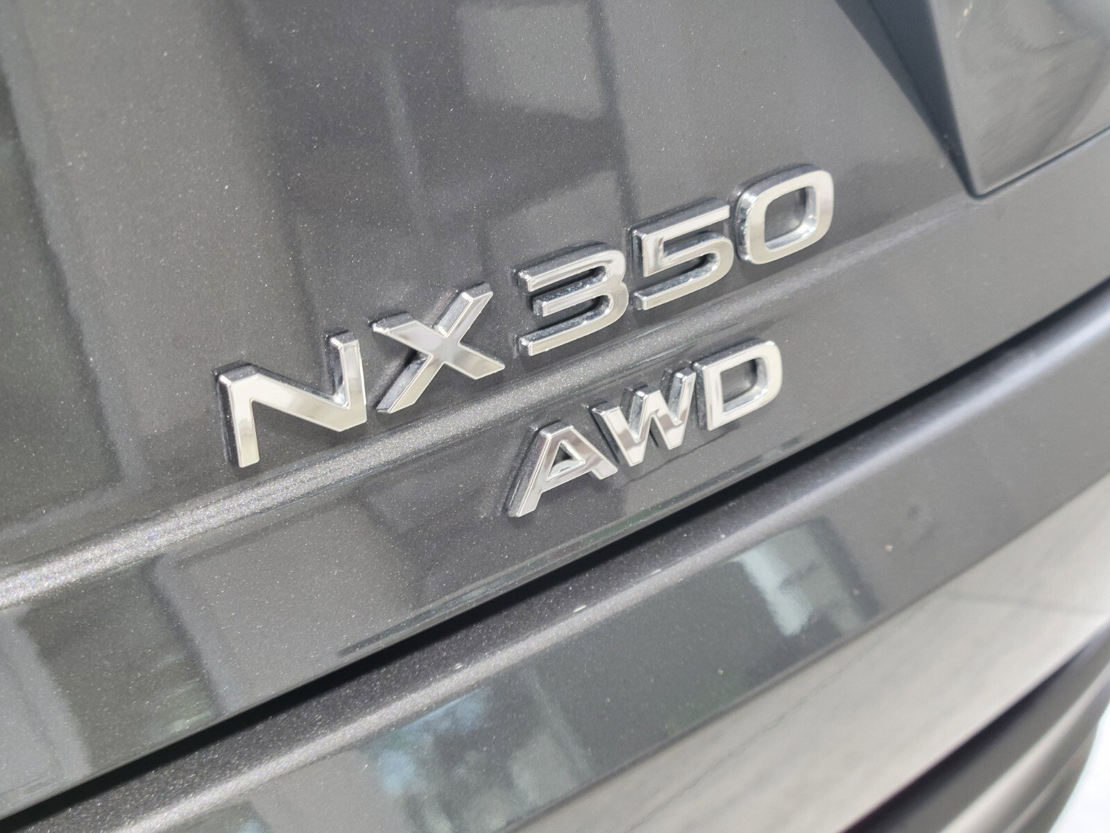 Certified 2025 Lexus NX 350 AWD w/ Premium Package image 5