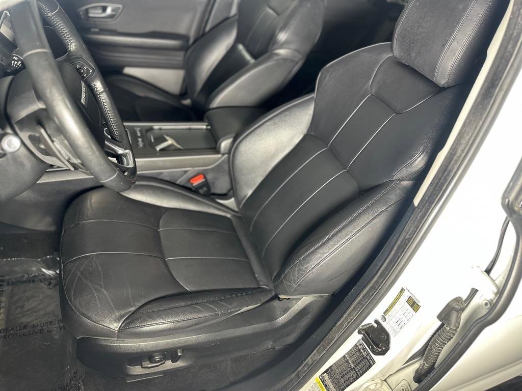 Used 2018 Land Rover Range Rover Evoque SE image 25