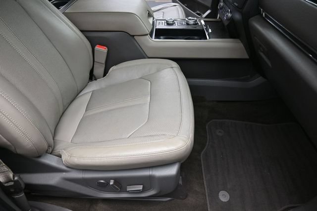 Used 2019 Ford Expedition Max Limited w/ Equipment Group 302A AWD/4WD image 31