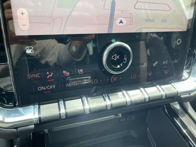 New 2026 GMC Yukon XL Elevation w/ Elevation Premium Package AWD/4WD image 19