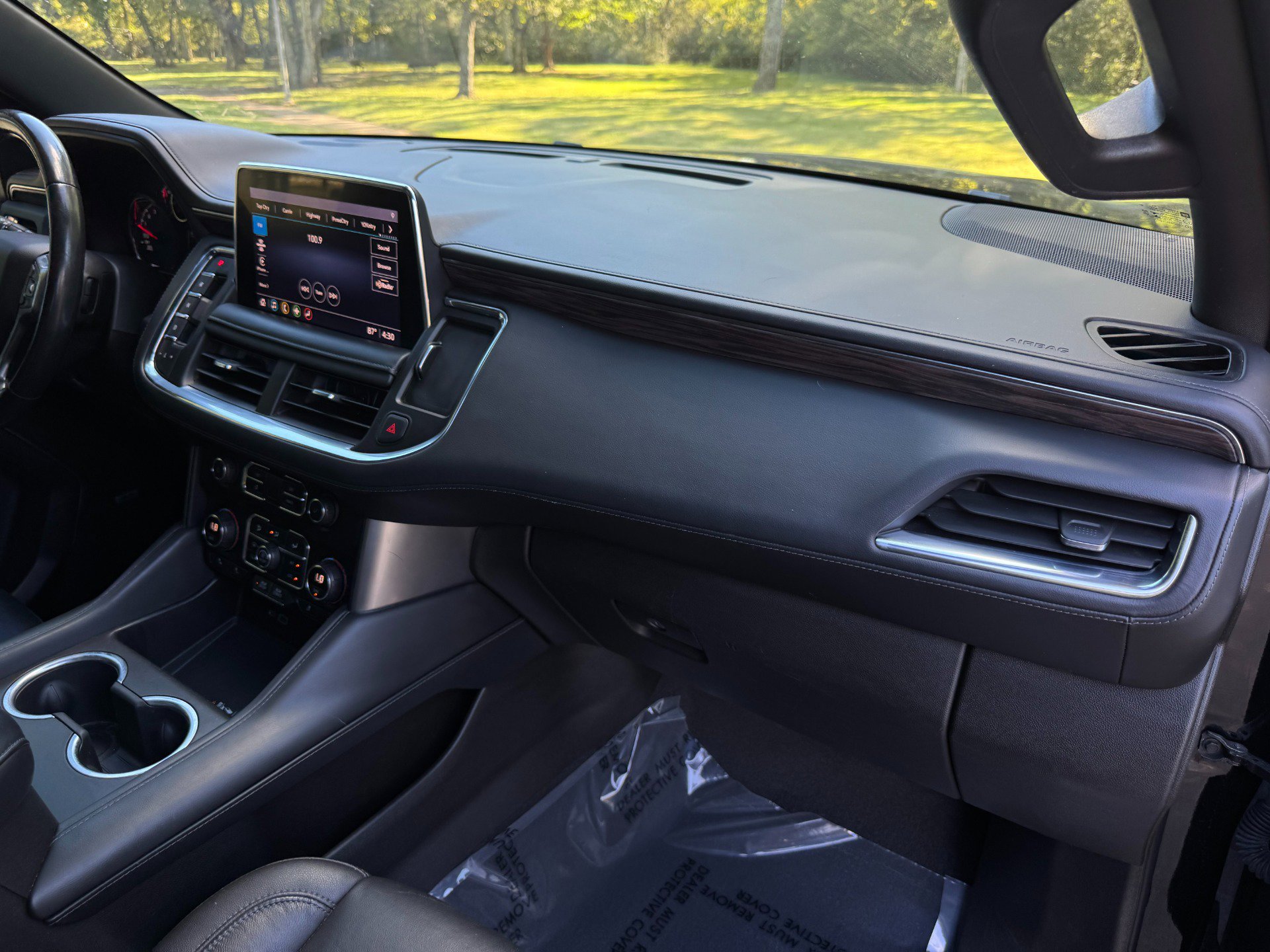 Used 2021 Chevrolet Tahoe LT image 39