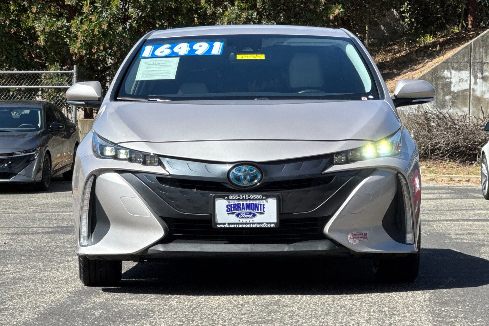 Used 2020 Toyota Prius Prime XLE FWD image 13