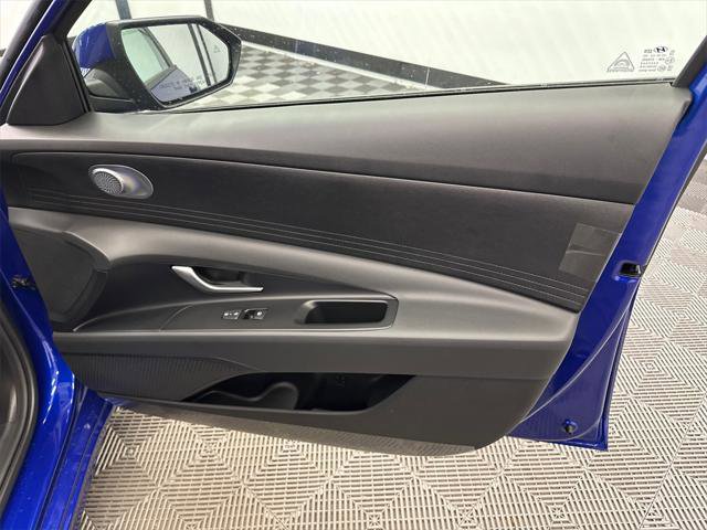 New 2026 Hyundai Elantra SE w/ Cargo Package image 14
