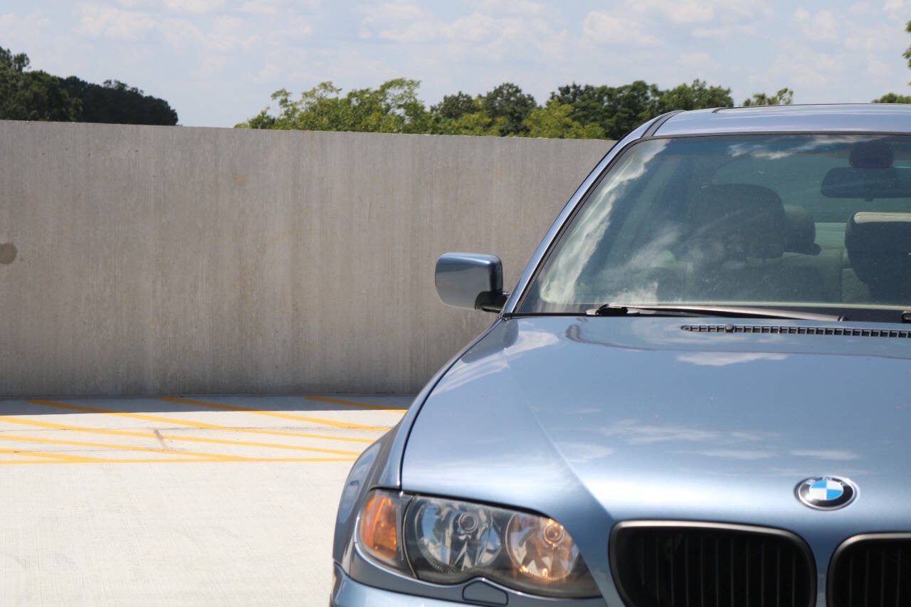 Used 2004 BMW 325xi Sedan AWD/4WD image 20