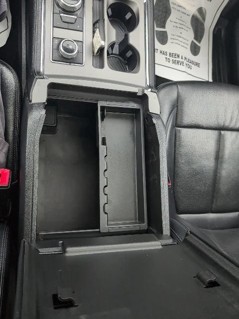 Used 2019 Ford Expedition XLT w/ Equipment Group 202A AWD/4WD image 24