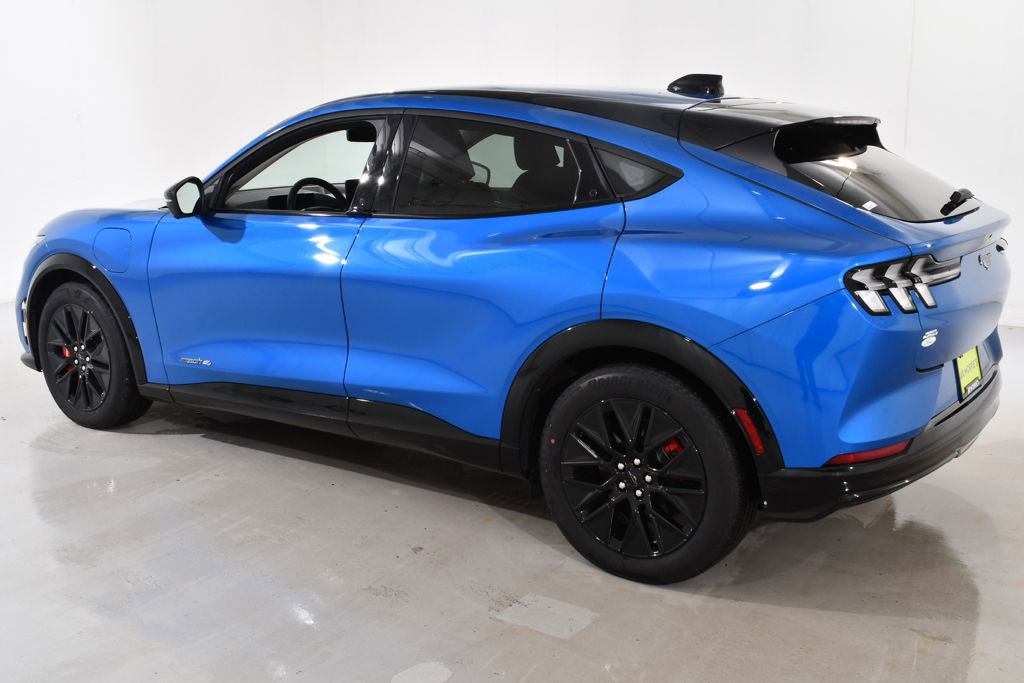 Used 2025 Ford Mustang Mach-E Premium w/ Sport Appearance Package image 15