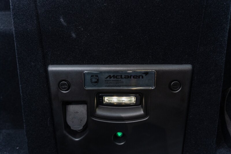 Used 2024 McLaren 750S Spider RWD image 51