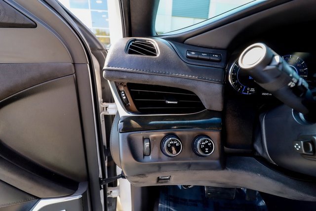 Used 2016 Cadillac Escalade Platinum image 56