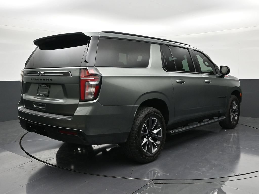 Used 2023 Chevrolet Suburban Z71 AWD/4WD image 6