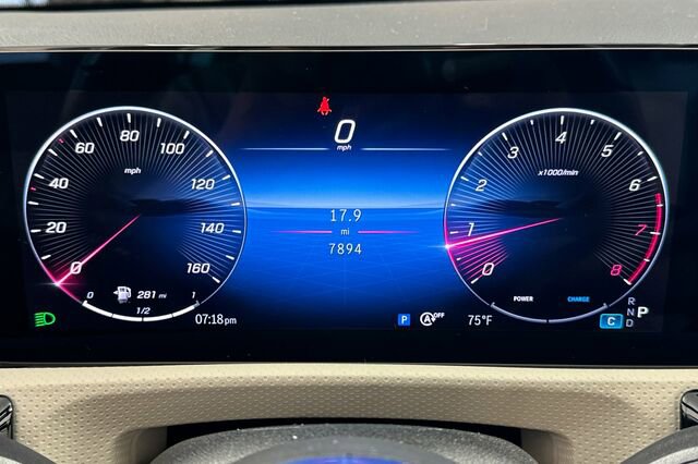 Certified 2025 Mercedes-Benz CLA 250 image 28