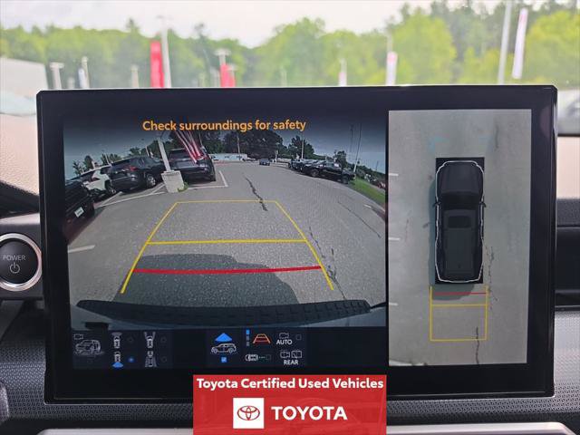 Certified 2025 Toyota 4Runner Limited AWD/4WD image 19