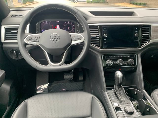 Used 2022 Volkswagen Atlas Cross Sport SE w/ Panoramic Sunroof Package AWD/4WD image 30