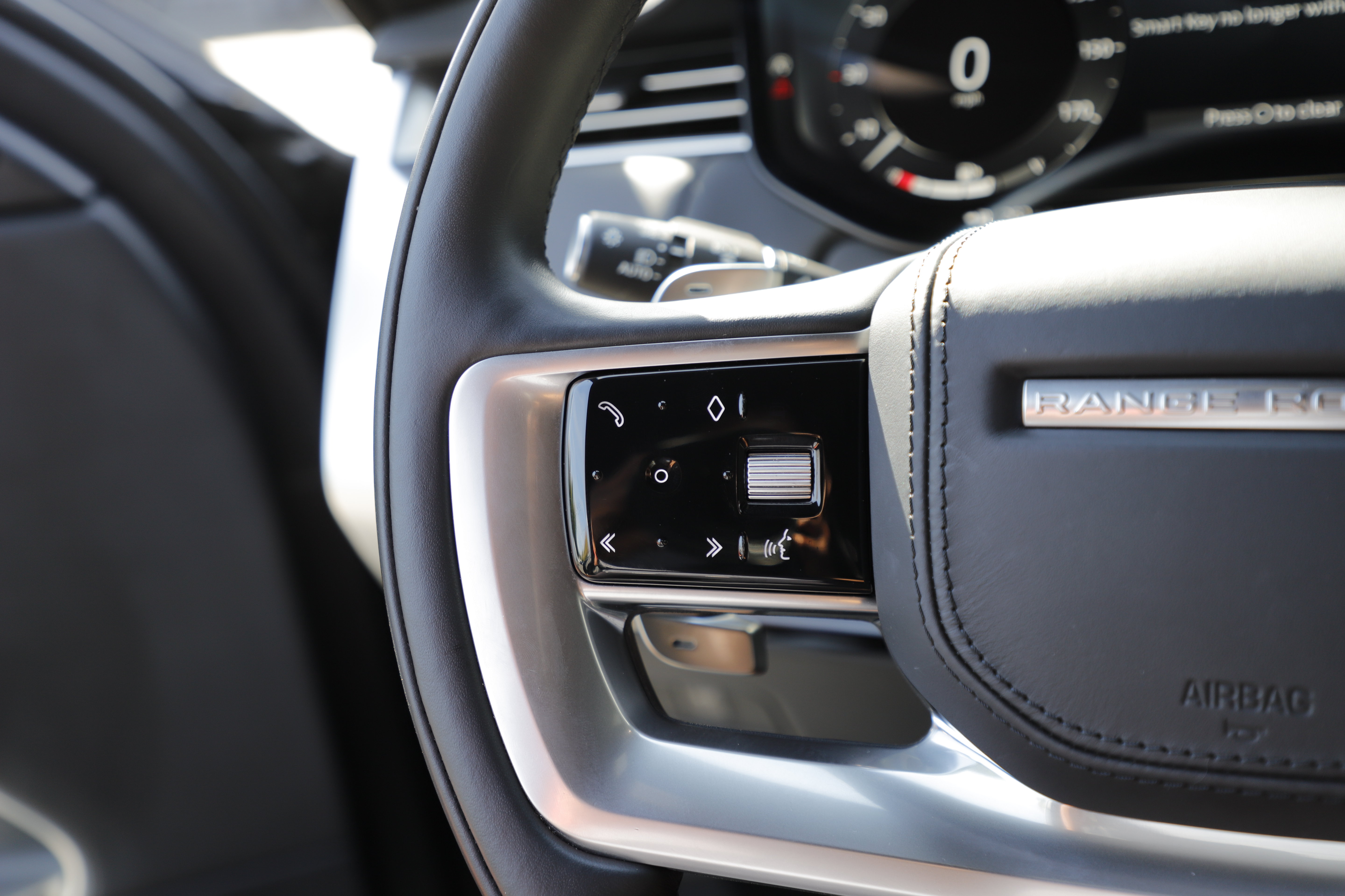 Certified 2023 Land Rover Range Rover SE AWD/4WD image 23