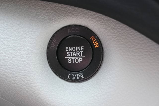 Used 2019 Jeep Cherokee Limited AWD/4WD image 34