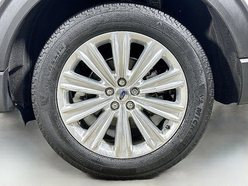 Used 2023 Ford Explorer Limited w/ Equipment Group 301A image 34