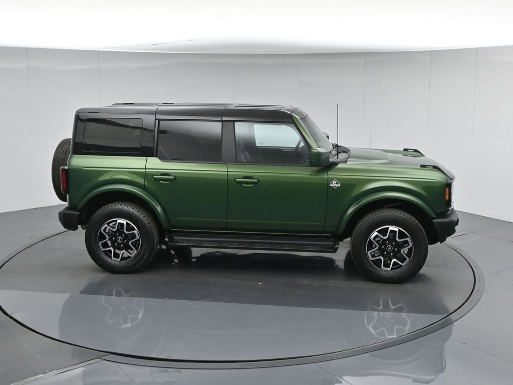 Used 2025 Ford Bronco Outer Banks AWD/4WD image 56