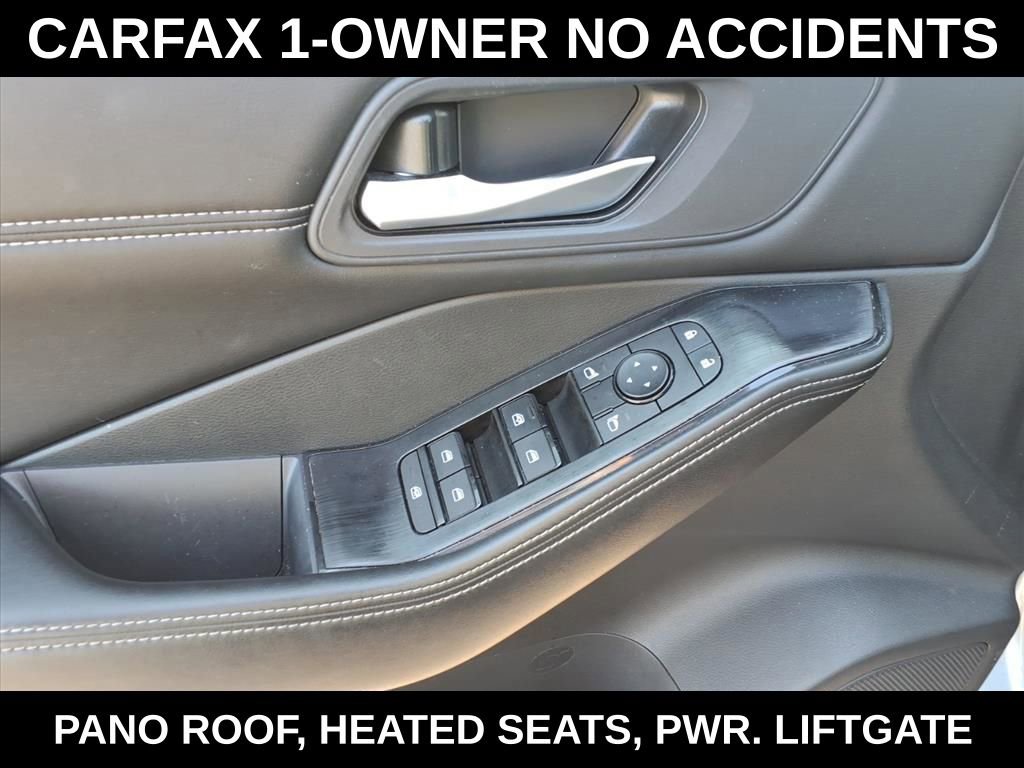 Used 2023 Nissan Rogue SV w/ SV Premium B Package FWD image 12