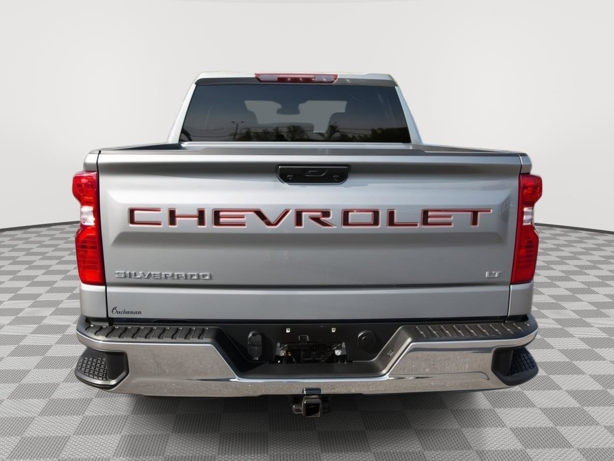 Used 2023 Chevrolet Silverado 1500 LT AWD/4WD image 6