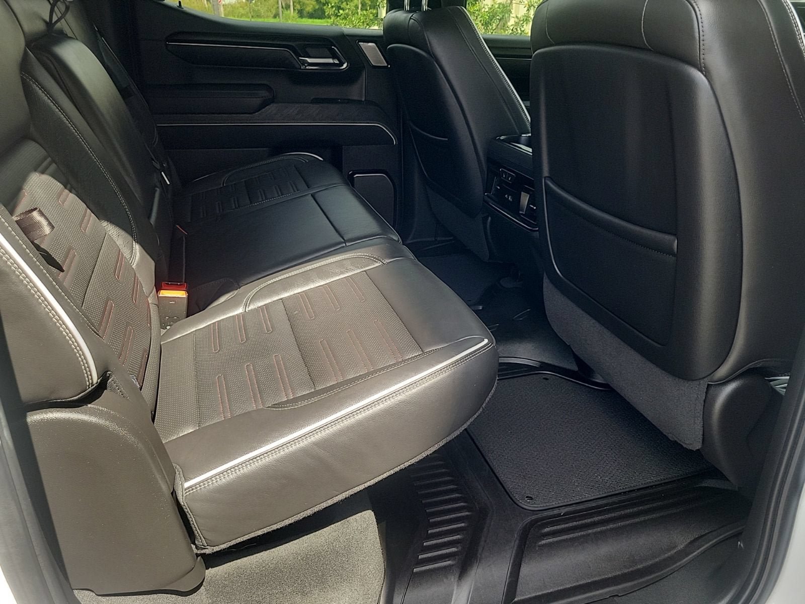 Certified 2024 GMC Sierra 1500 AT4X AWD/4WD image 16