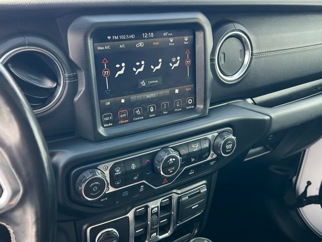 Used 2021 Jeep Wrangler Unlimited Sahara w/ Cold Weather Group AWD/4WD image 21