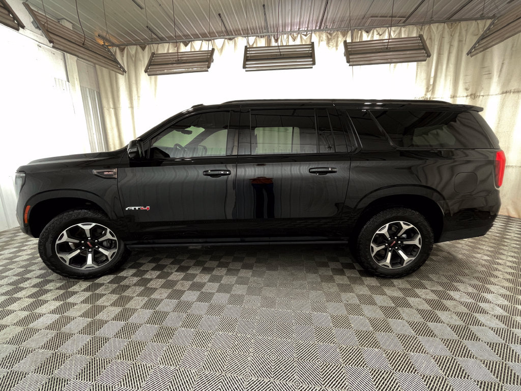 Certified 2026 GMC Yukon XL AT4 Ultimate w/ LPO, Floor Liner Package AWD/4WD image 27