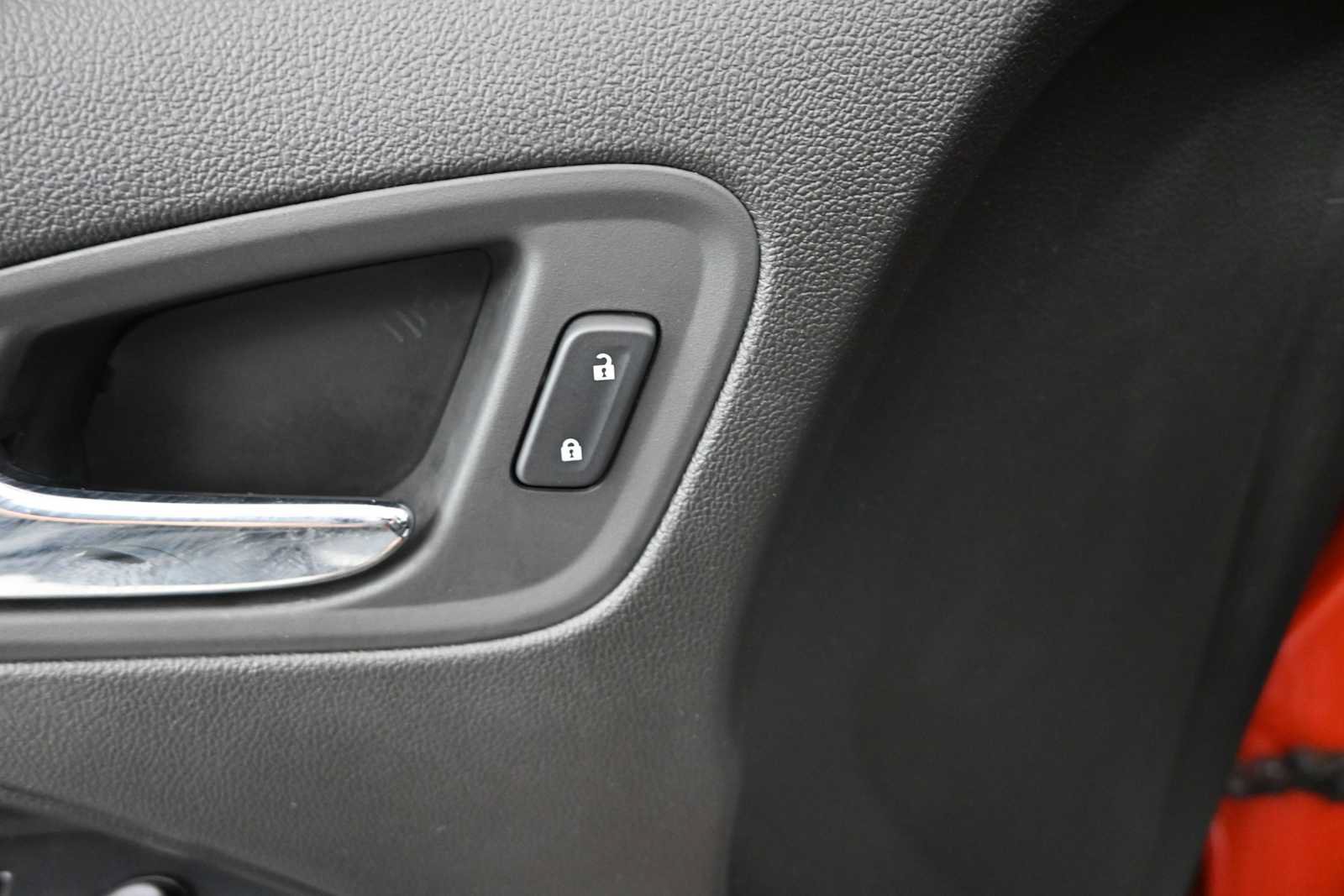 Used 2016 Chevrolet Colorado LT w/ LT Convenience Package AWD/4WD image 20
