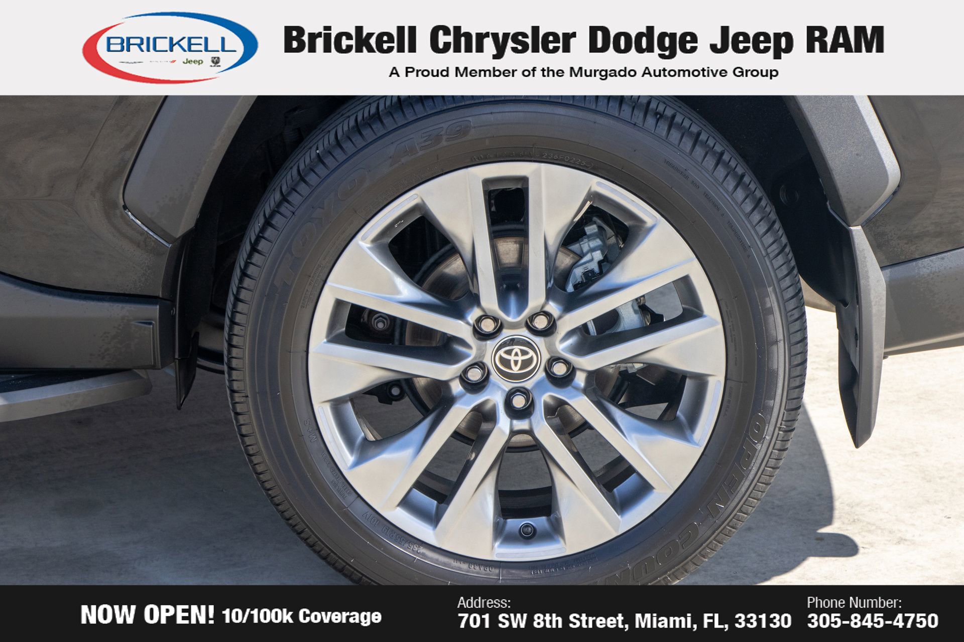 Used 2025 Toyota RAV4 XLE Premium image 34