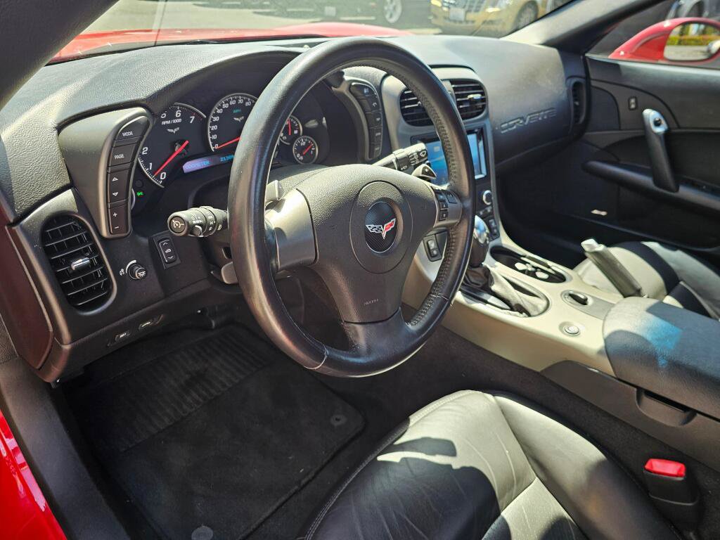 Used 2007 Chevrolet Corvette Convertible w/ Preferred Equipment Group RWD image 23