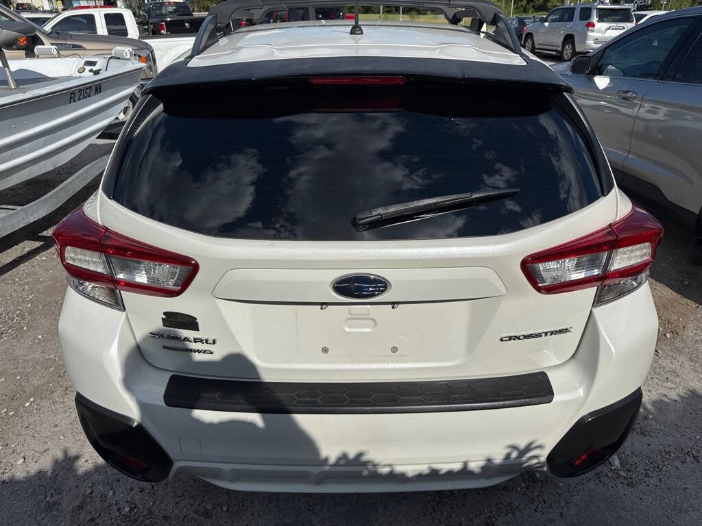 Used 2019 Subaru Crosstrek 2.0i w/ Eyesight System image 5