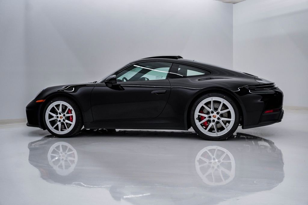 New 2026 Porsche 911 Carrera S image 2