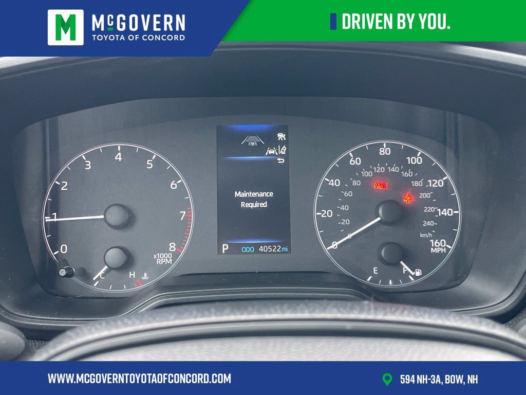 Used 2025 Toyota Corolla LE FWD image 16