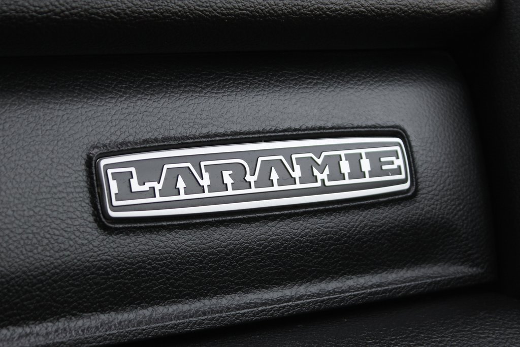 Used 2020 RAM 3500 Laramie image 40