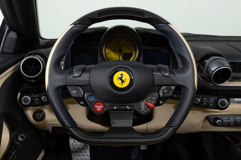 Used 2021 Ferrari 812 GTS RWD image 36